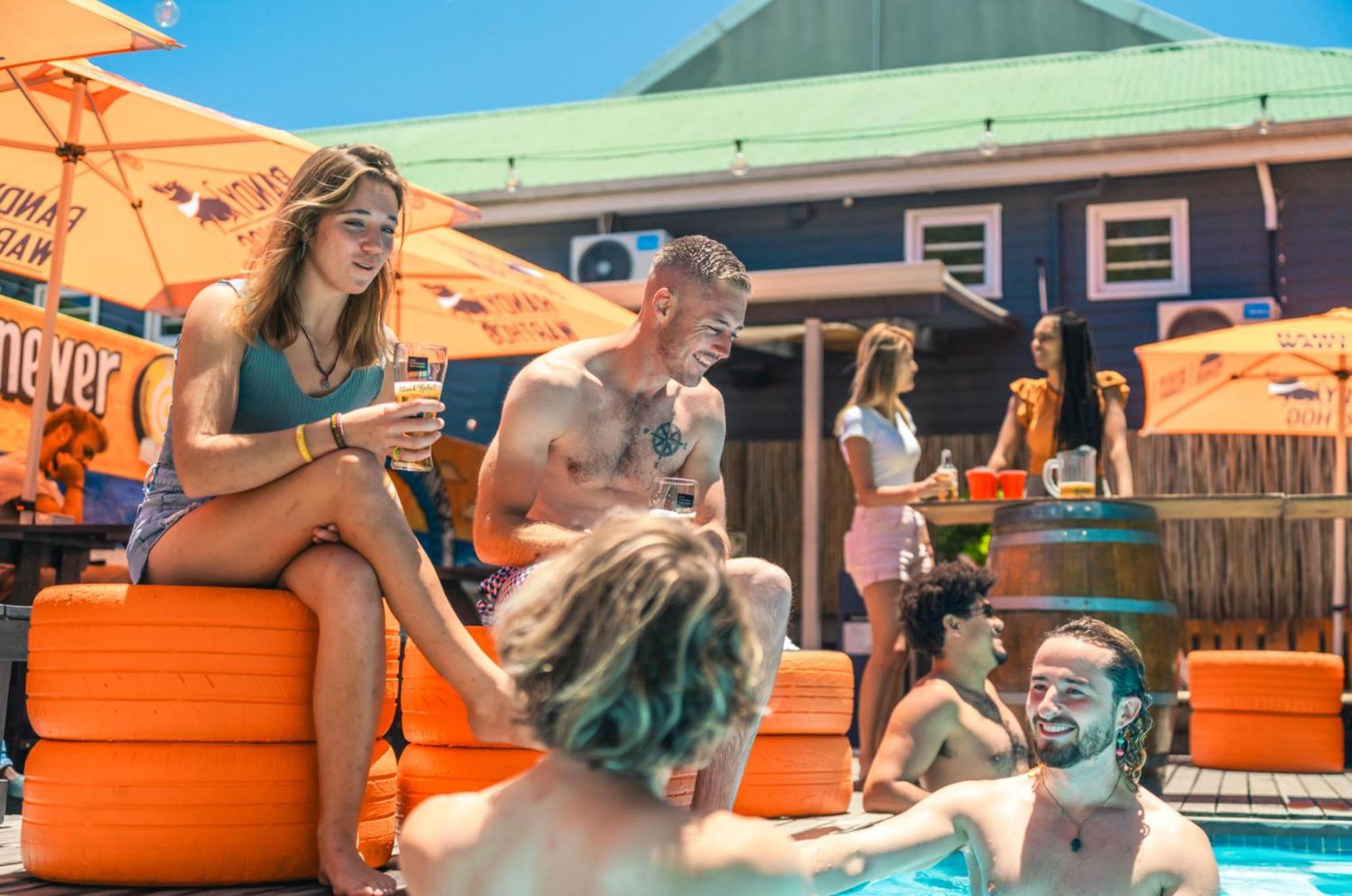Never At Home Green Point Cape Town Bagian luar foto The pool at the Cape Town branch